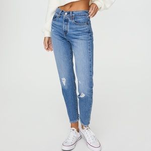 LEVI’S WEDGIE ICON JEANS